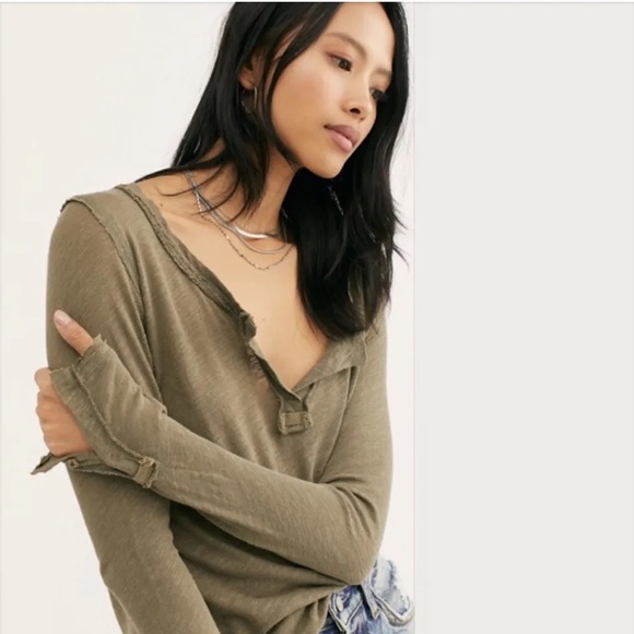 Free People Tops - Free People distressed top